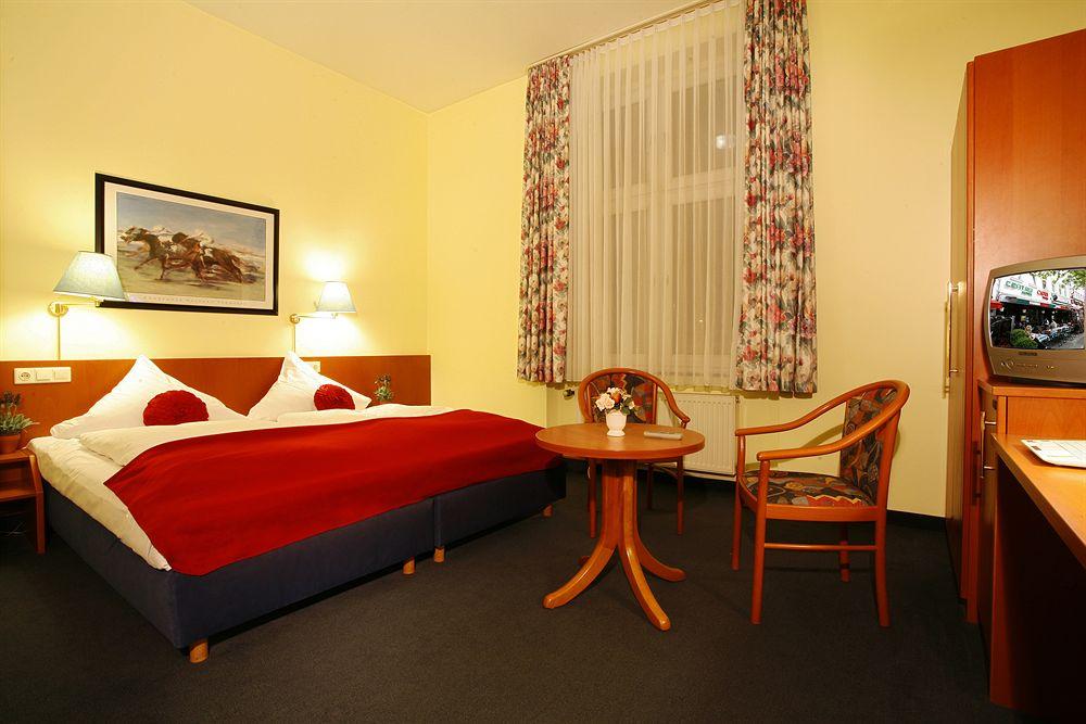 Trip Inn Hotel Schumann Dusseldorf Exterior photo