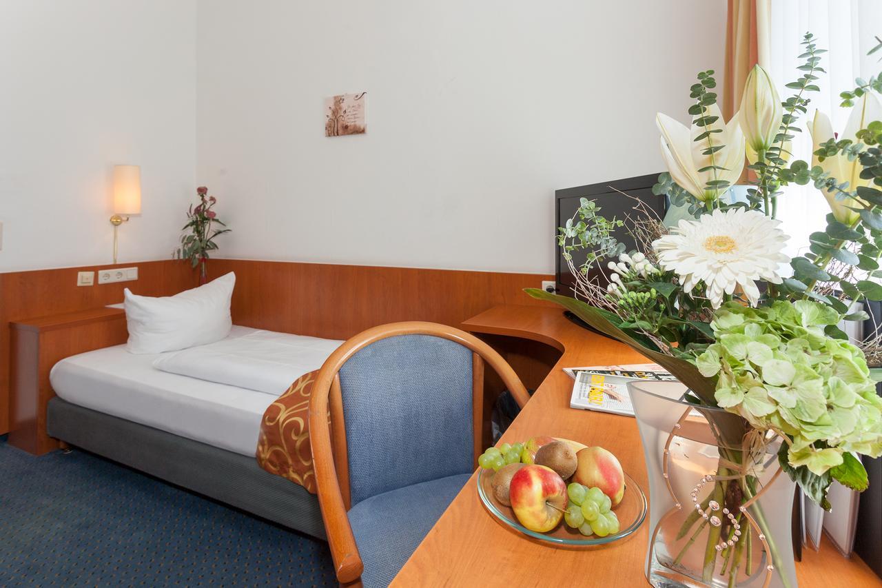Trip Inn Hotel Schumann Dusseldorf Exterior photo
