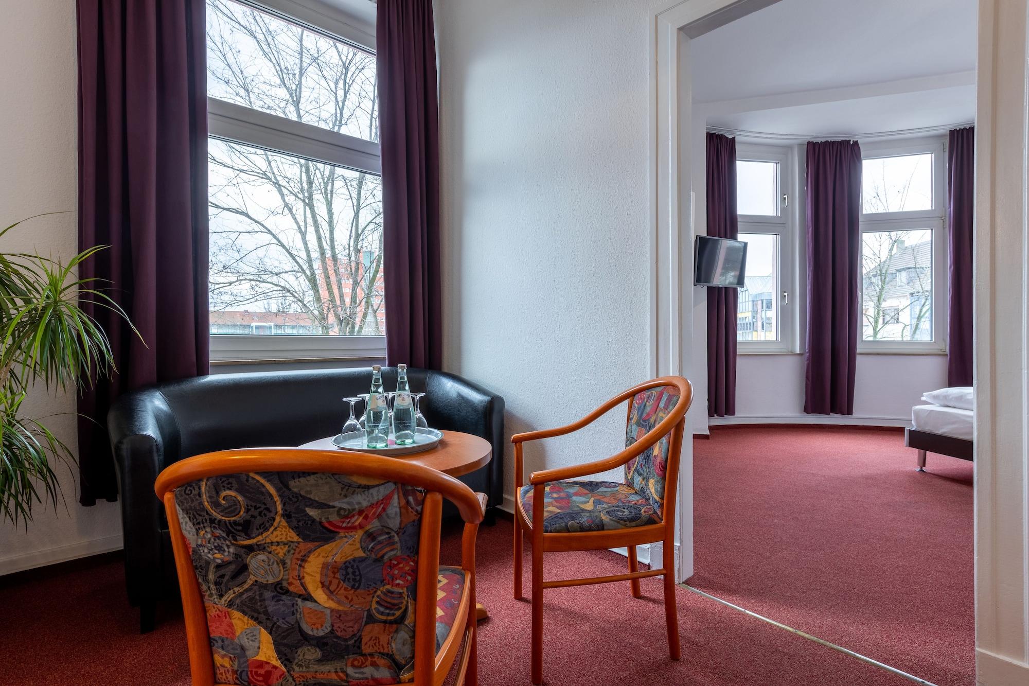 Trip Inn Hotel Schumann Dusseldorf Exterior photo